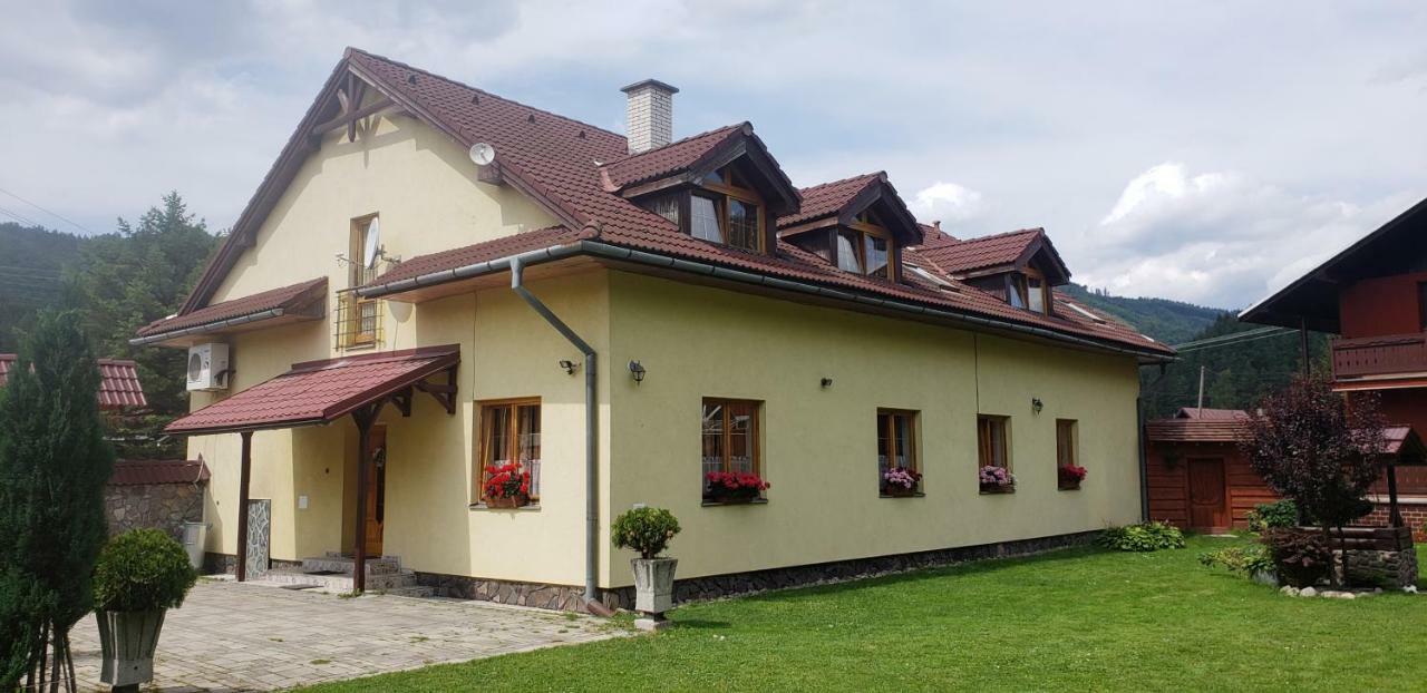 Penzion Hacienda Liptovská Osada Εξωτερικό φωτογραφία